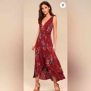 Lulu’s red floral wrap dress